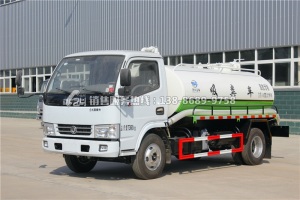 东风多利卡5吨吸粪车