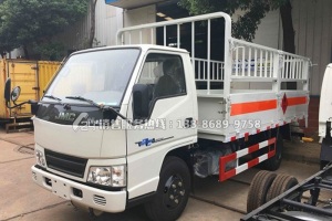 江铃液化气瓶运输车