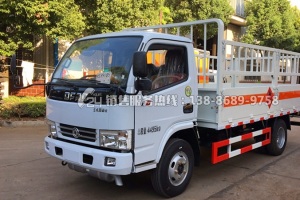 东风4米1小多利卡气瓶运输车