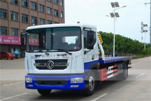 东风大多利卡D9一拖二清障车(黄牌)